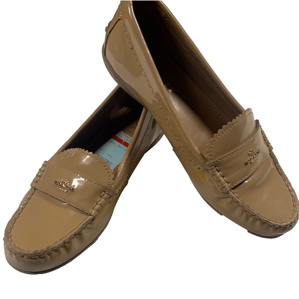 Coach Odette Tan Patent Leather Loafers Flats Womens Size 7 Gold Logo Preppy - Picture 7 of 8